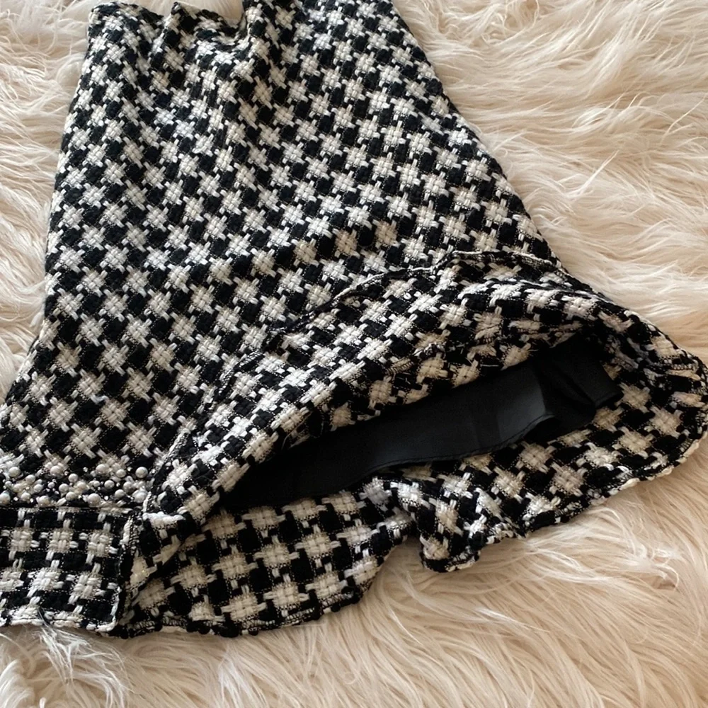 ... I .C . E ... skirt - Picture 3 of 11